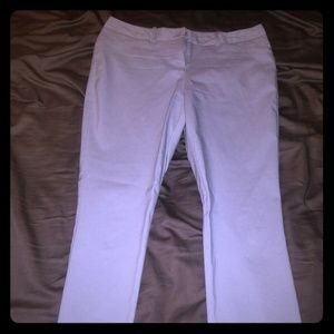 Stylish slim fit pants🥂